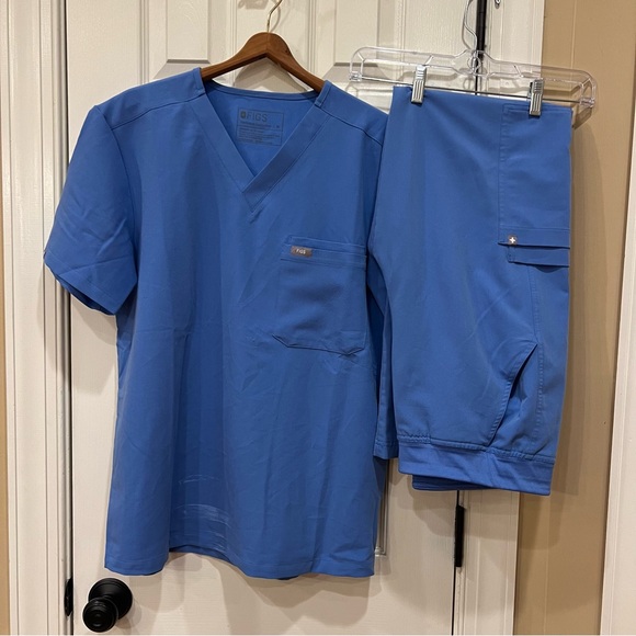 Figs Other - Figs Scrub Set Men's Ceil Blue Medium Leon Three Pocket Top Axim Cargo